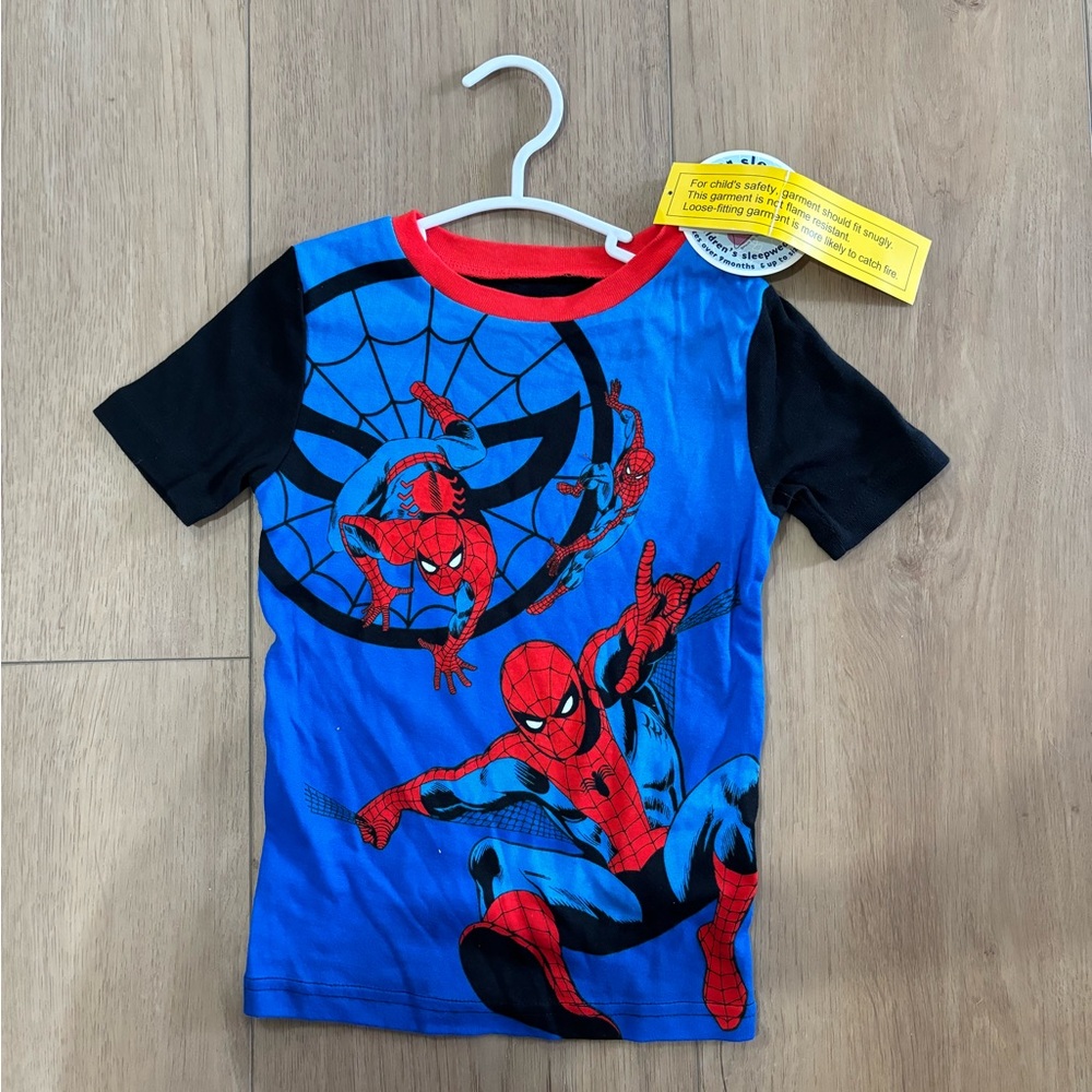Spider-Man t shirt size 6 NWT